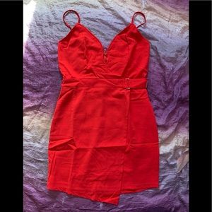New Lulumari Red Boutique Dress